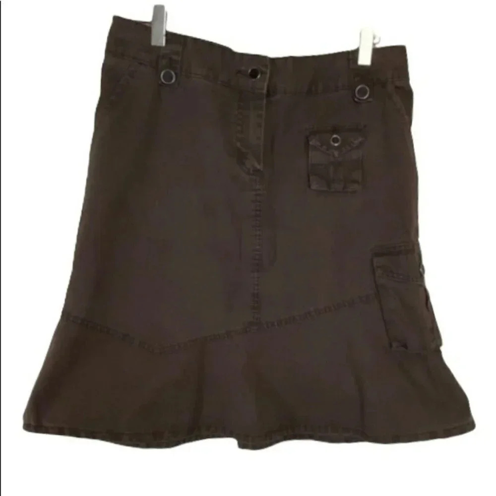 H&M Logo 8 distressed brown‎ cargo flare hem skirt